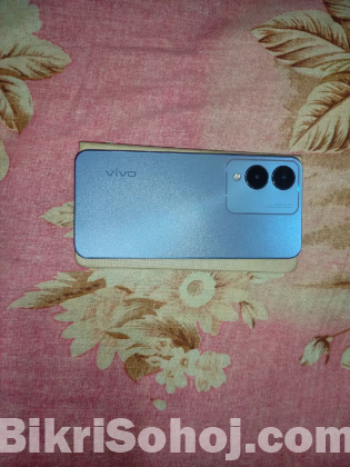 Vivo Y17s